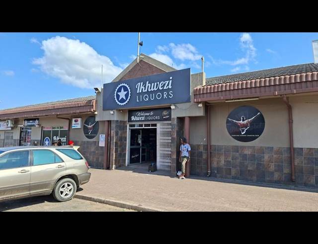 RETAIL FOR SALE IN RICHARDS BAY CENTRAL